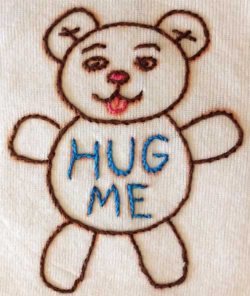 hug me bear front image